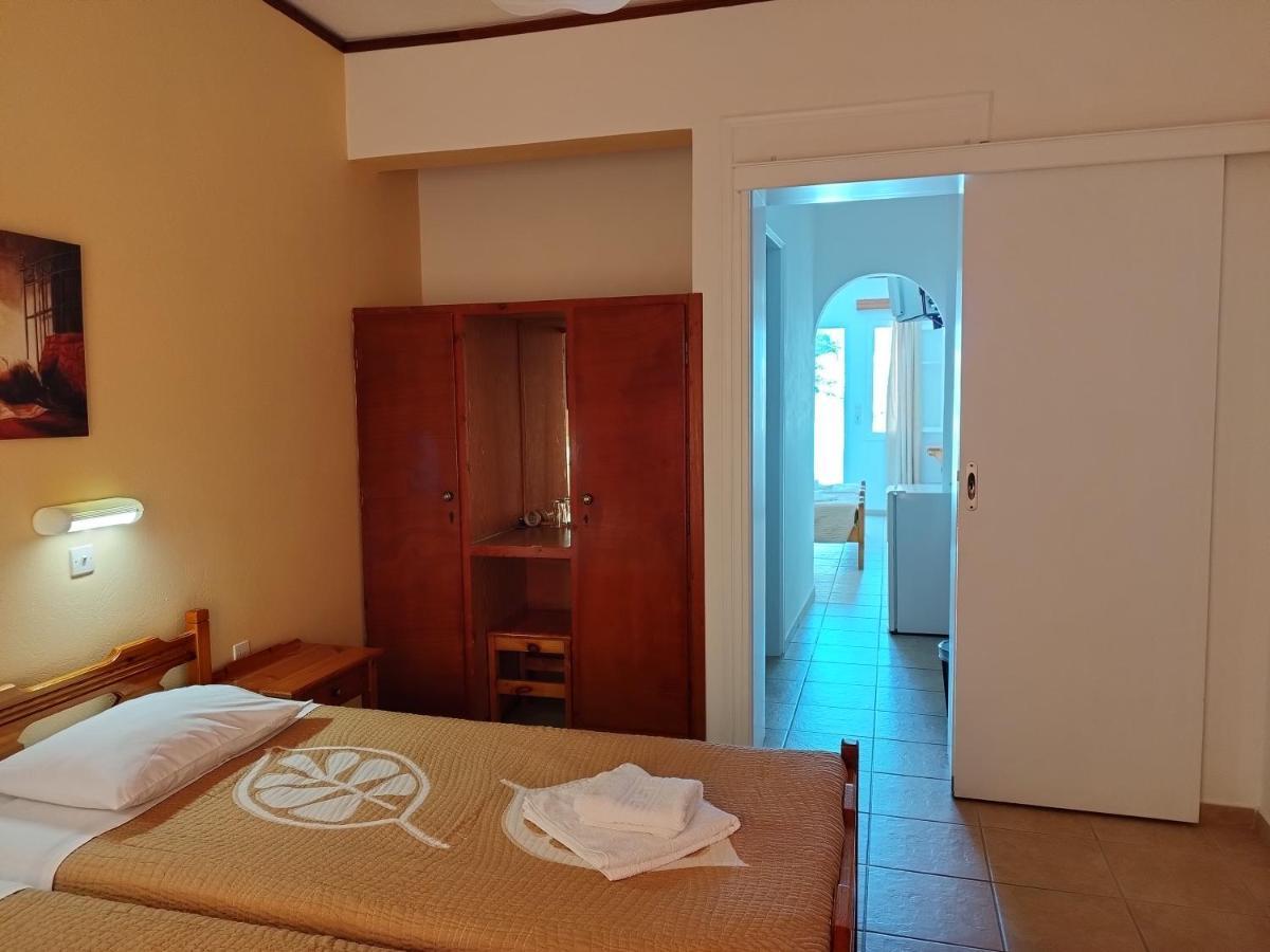 Poseidon Hotel Иос Экстерьер фото